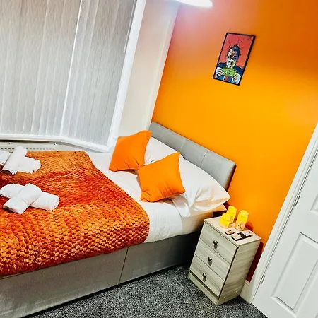 Дом отдыха Gifford St Retreat 3br Entire