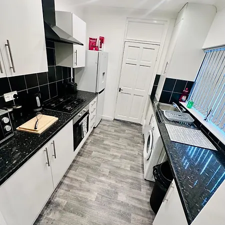 Gifford St Retreat 3br Entire