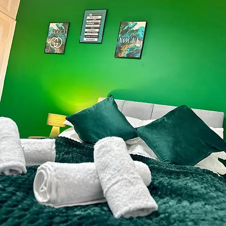 Gifford St Retreat 3br Entire *